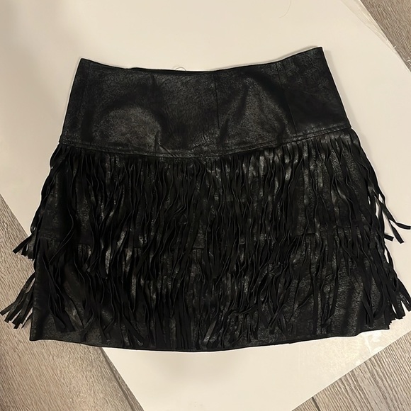 Highline collective faux suede leather fringe skirt XS - Picture 3 of 4